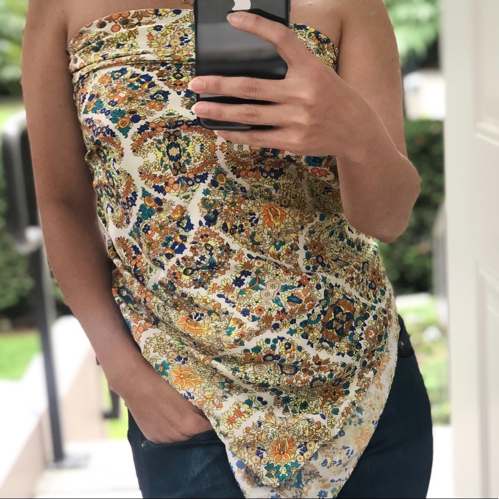 New Floral Scarf - Picture 5 of 7